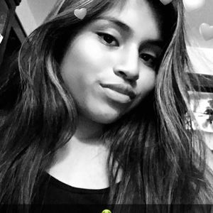 Meet your Posher, Leah